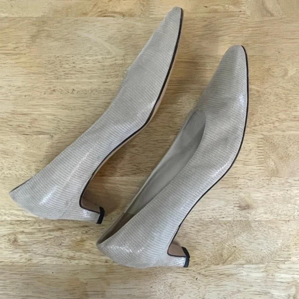 Salvatore Ferragamo Beige Textured Leather Pumps